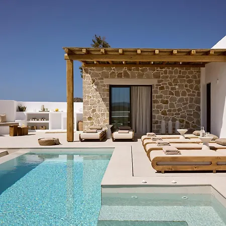 Aethera Milos Tripiti