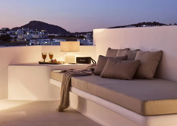 Aethera Milos Villa Trypití