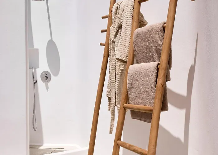 Aethera Milos Villa *